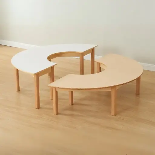 Стол-полумесяц Inga Design Kids